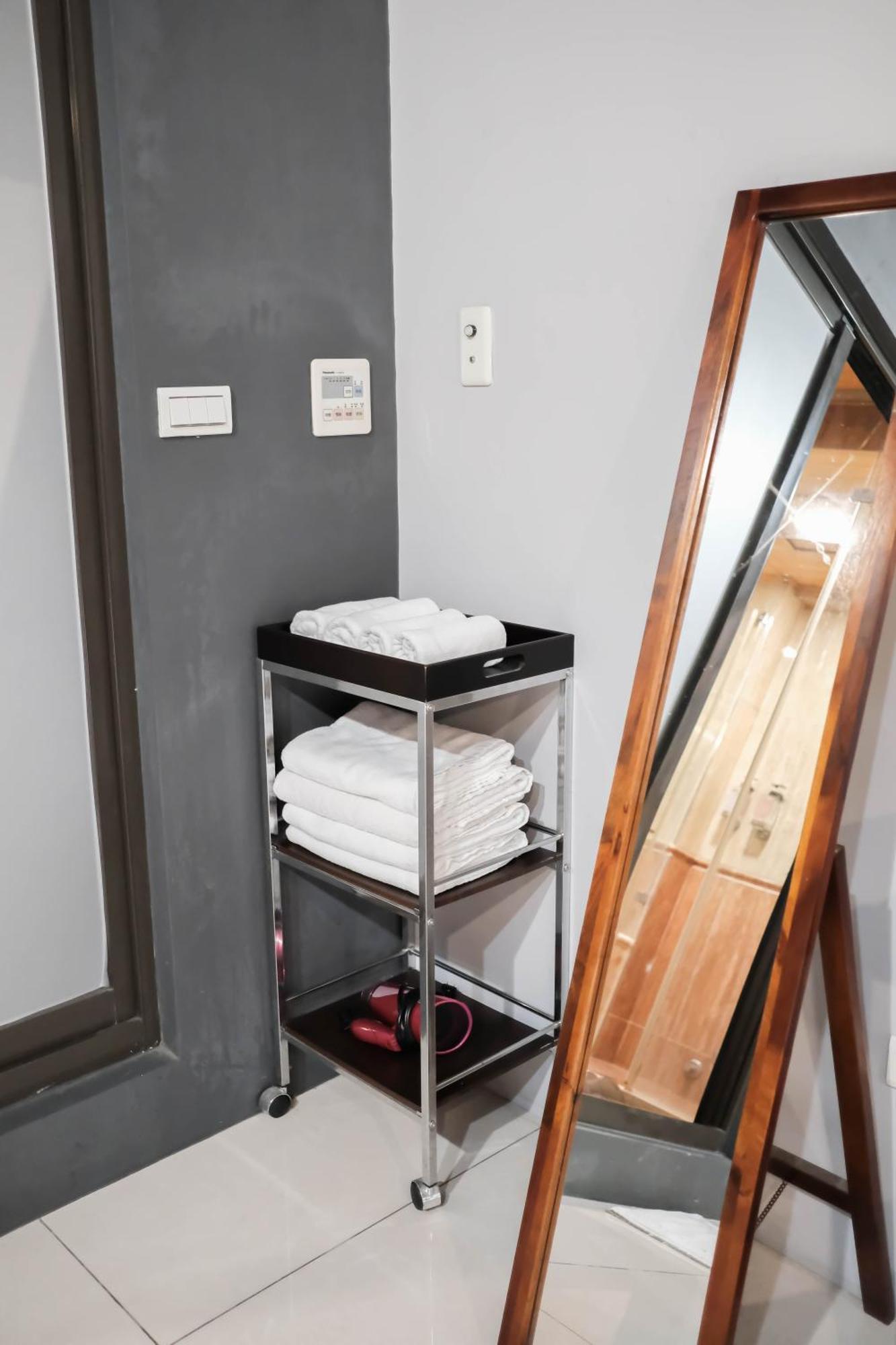 Huzi Room Tainan Dış mekan fotoğraf