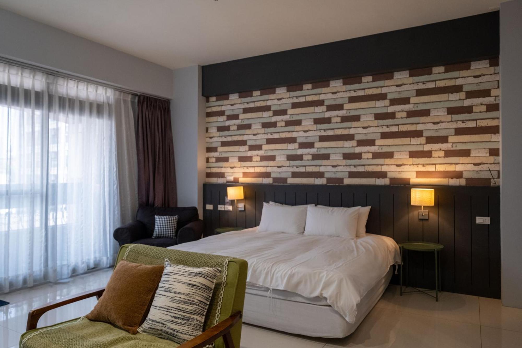 Huzi Room Tainan Dış mekan fotoğraf