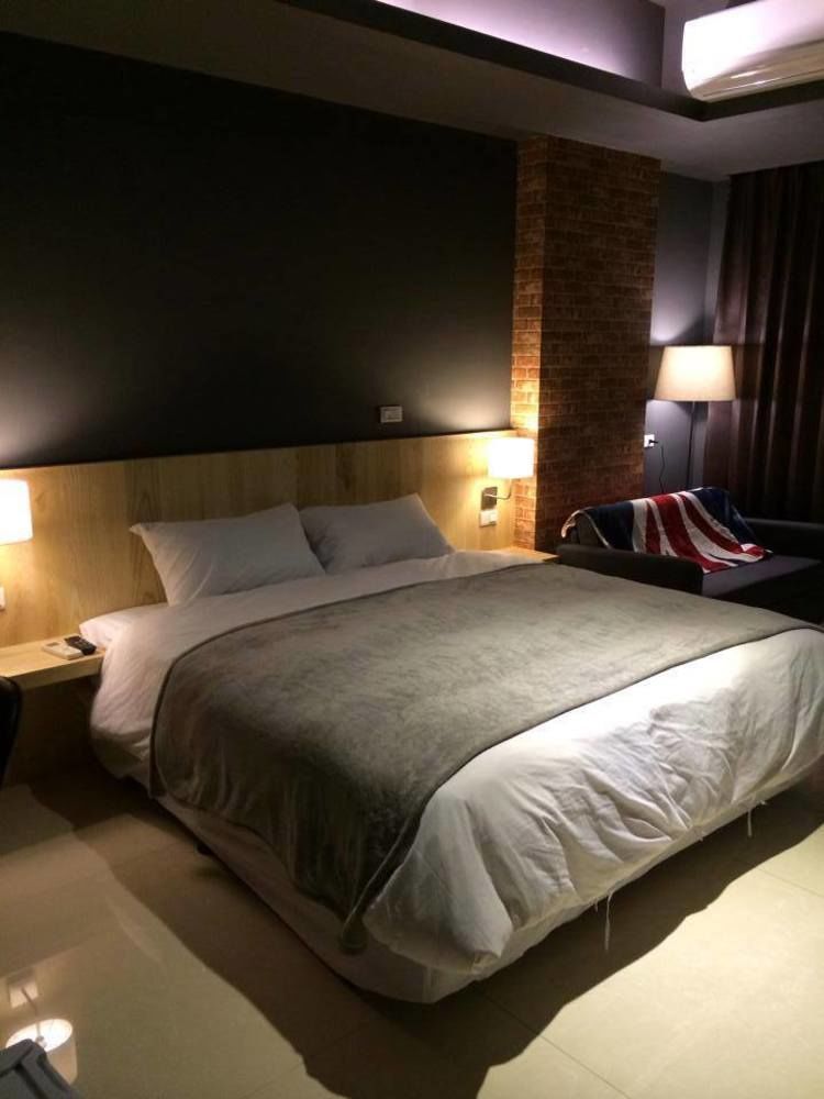 Huzi Room Tainan Dış mekan fotoğraf