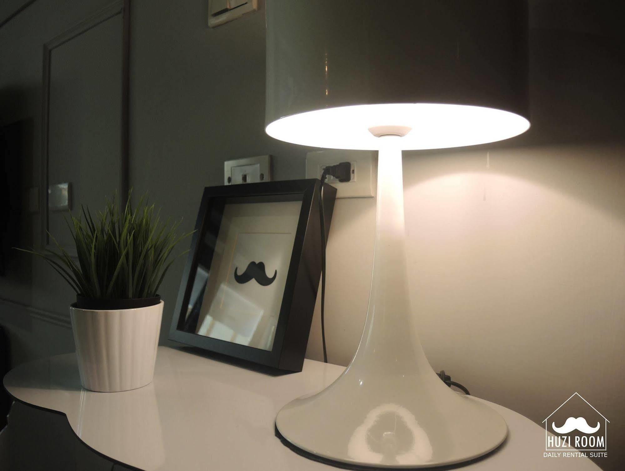 Huzi Room Tainan Dış mekan fotoğraf