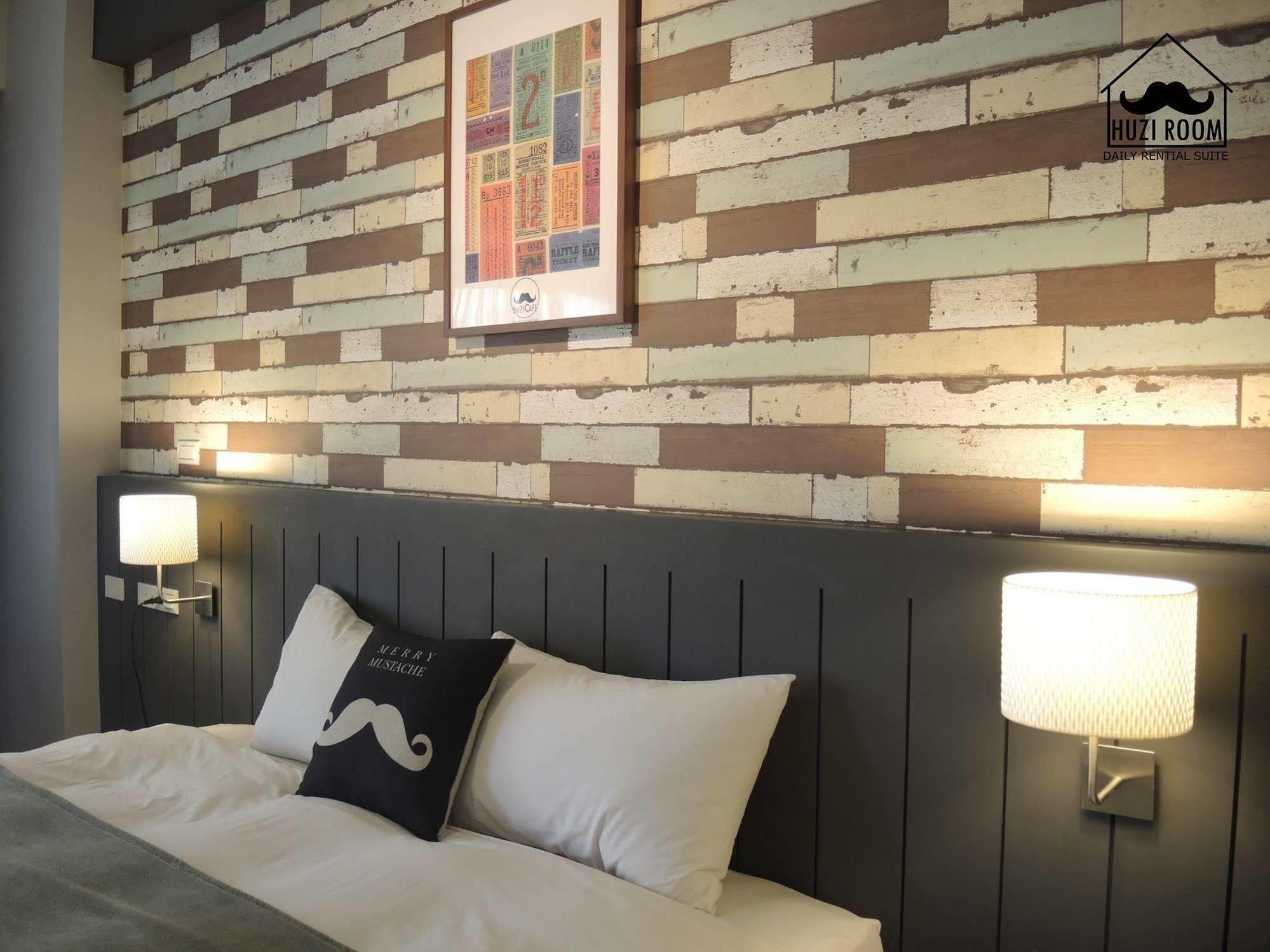 Huzi Room Tainan Dış mekan fotoğraf