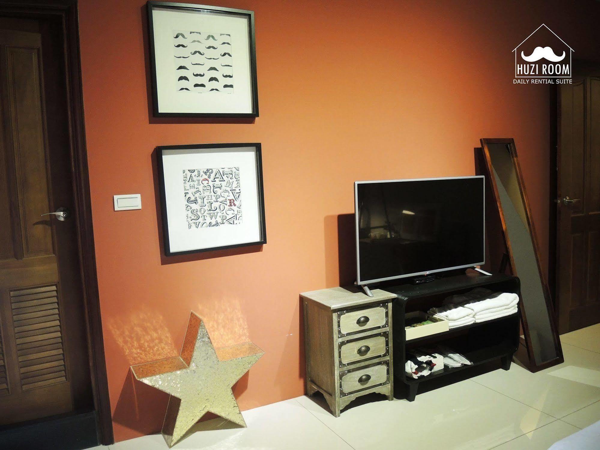 Huzi Room Tainan Dış mekan fotoğraf